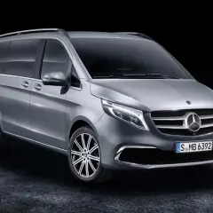 Mercedes V Class car - luksusowy MPV idealny do podróży rodzinnych