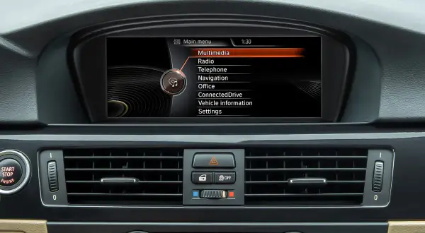 BMW CIC: Nowoczesny System Multimedialny w Twoim Samochodzie
