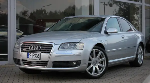 Audi A8 D3 W12: Luksus i Moc w Jednym - Szczegółowa Analiza