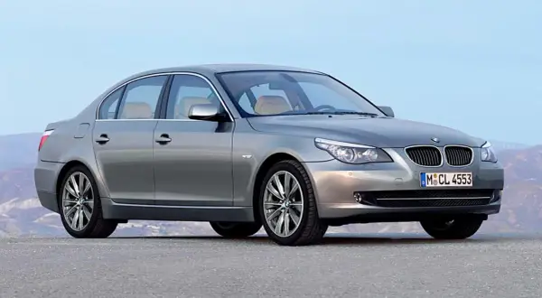 BMW E60 520d: Kompletna Charakterystyka i Opinie Użytkowników