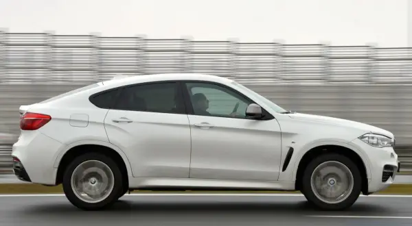 BMW X6 - opinie użytkowników. Zalety i wady luksusowego SUV-a