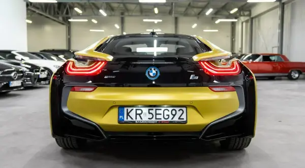 Ceny BMW i8 na rynku wtórnym w Polsce – sprawdź, co wpływa na wartość