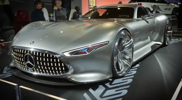 Mercedes Gran Turismo AMG – osiągi, technologia i unikalny styl modeli