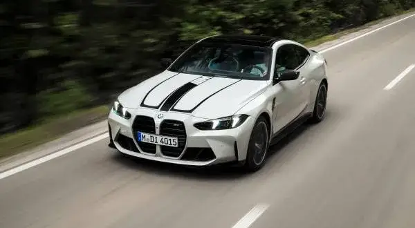 BMW M4 Coupé – niesamowite osiągi, elegancki design i innowacyjne technologie