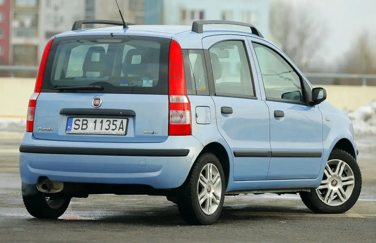 Auto z automatem do 10 tys. zł - czy to ma sens?