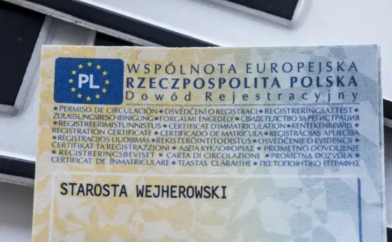 Dowód rejestracyjny krok po kroku - rubryki, koszty i wtórnik