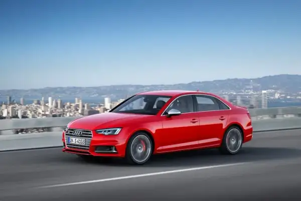 Audi S4: Sportowa wersja A4 z mocnym silnikiem i napędem quattro