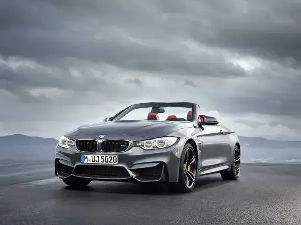 BMW M4 Cabrio – sportowy kabriolet, który łączy osiągi z luksusem